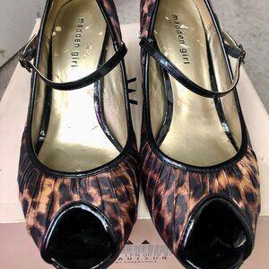 Madden Girl  /size 9 black and brown pumps